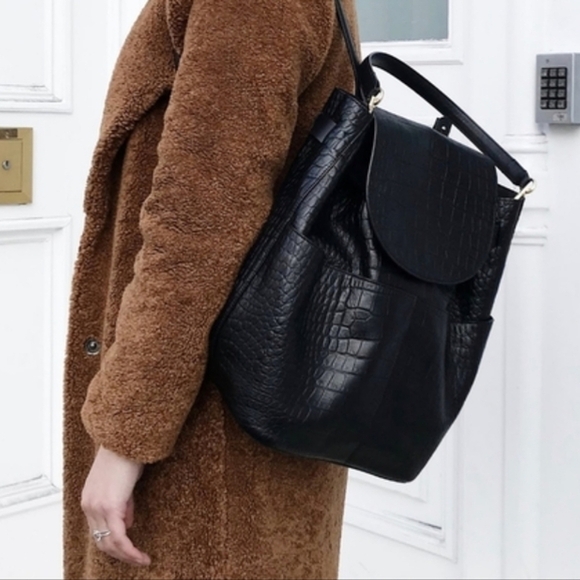 NEW CUYANA CROC CROCO EMBOSSED LEATHER CONVERTIBLE BACKPACK - Picture 1 of 12